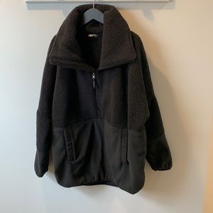 Black North Face sweatshirt